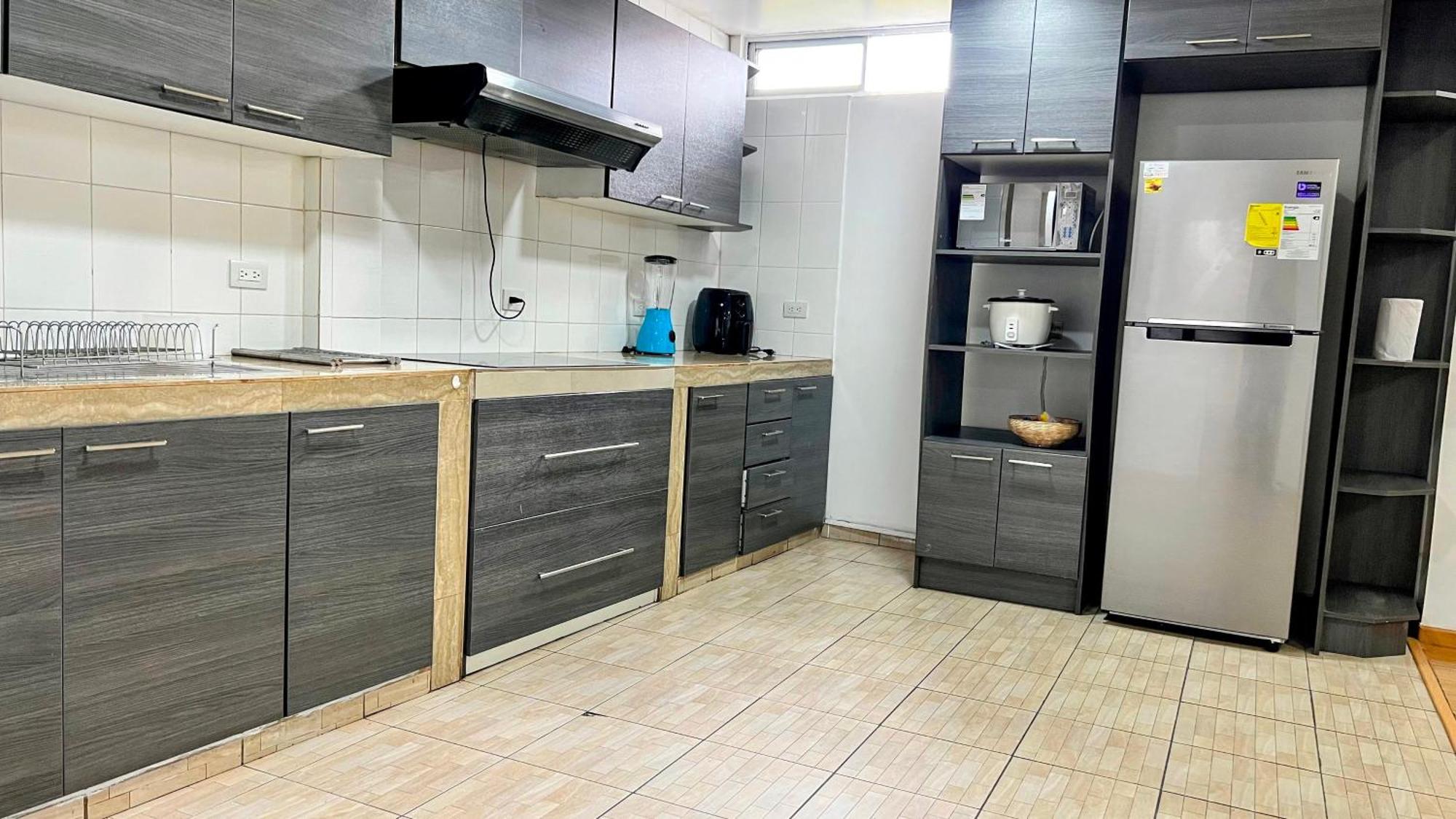 Edificio Tofino Leilighet Quito Eksteriør bilde